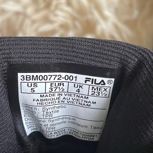 Woman’s Fila Shoe’s - Picture 6 of 7
